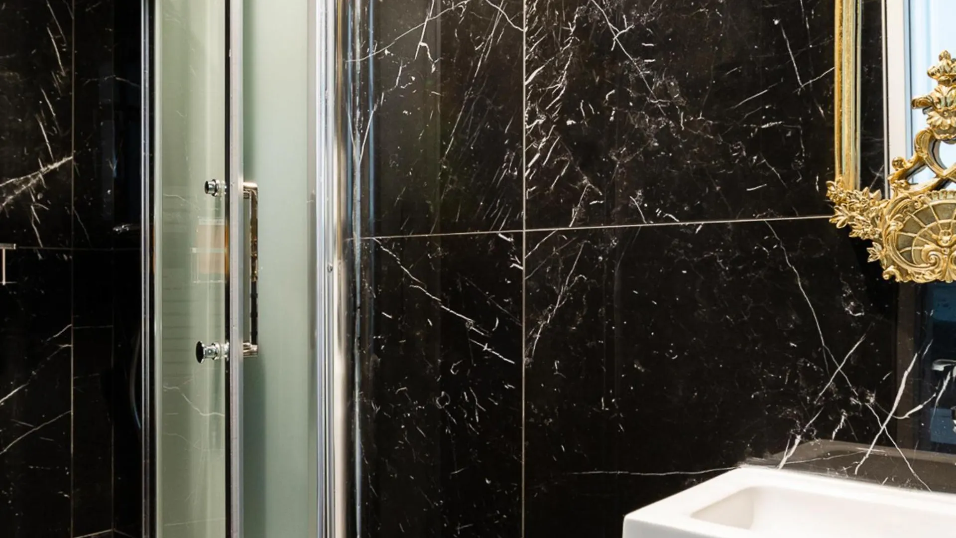 Merveil - Luxury Suite - Louvre - Aboukir I Paris France